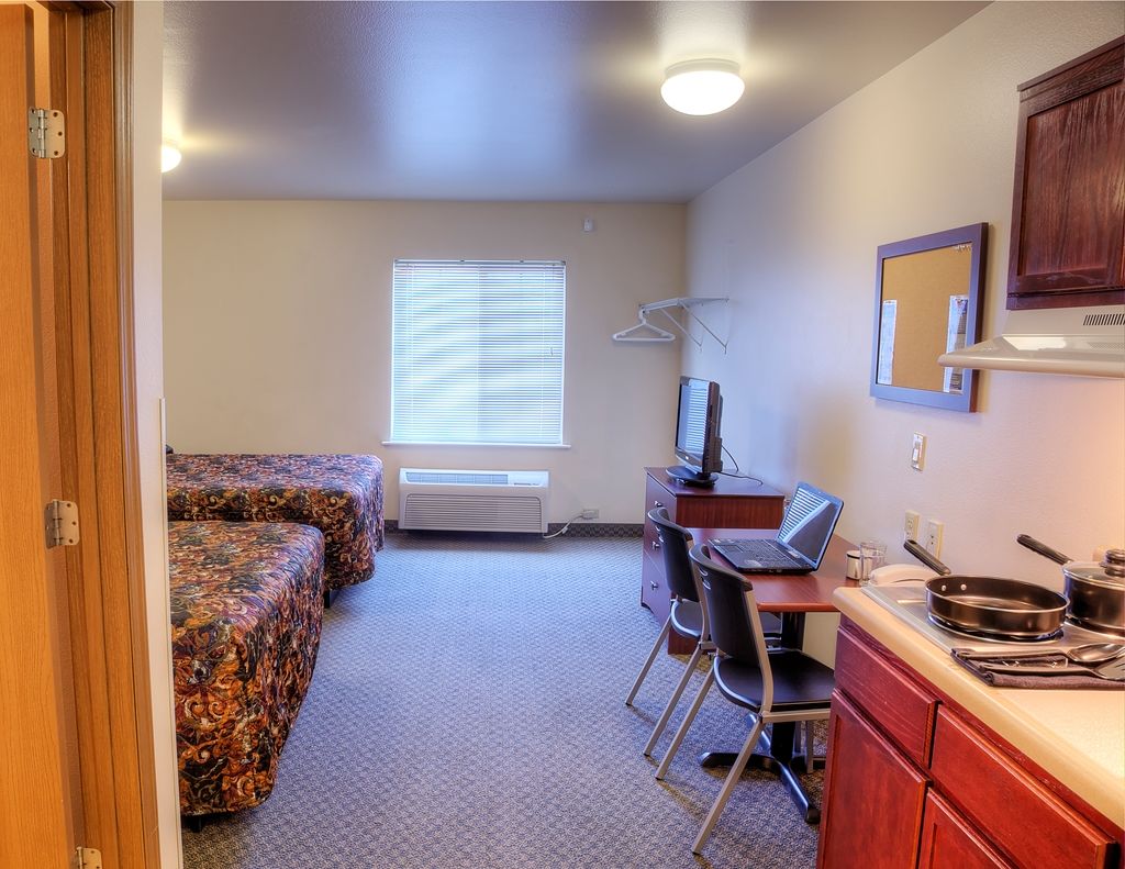 Woodspring Suites Topeka Szoba fotó