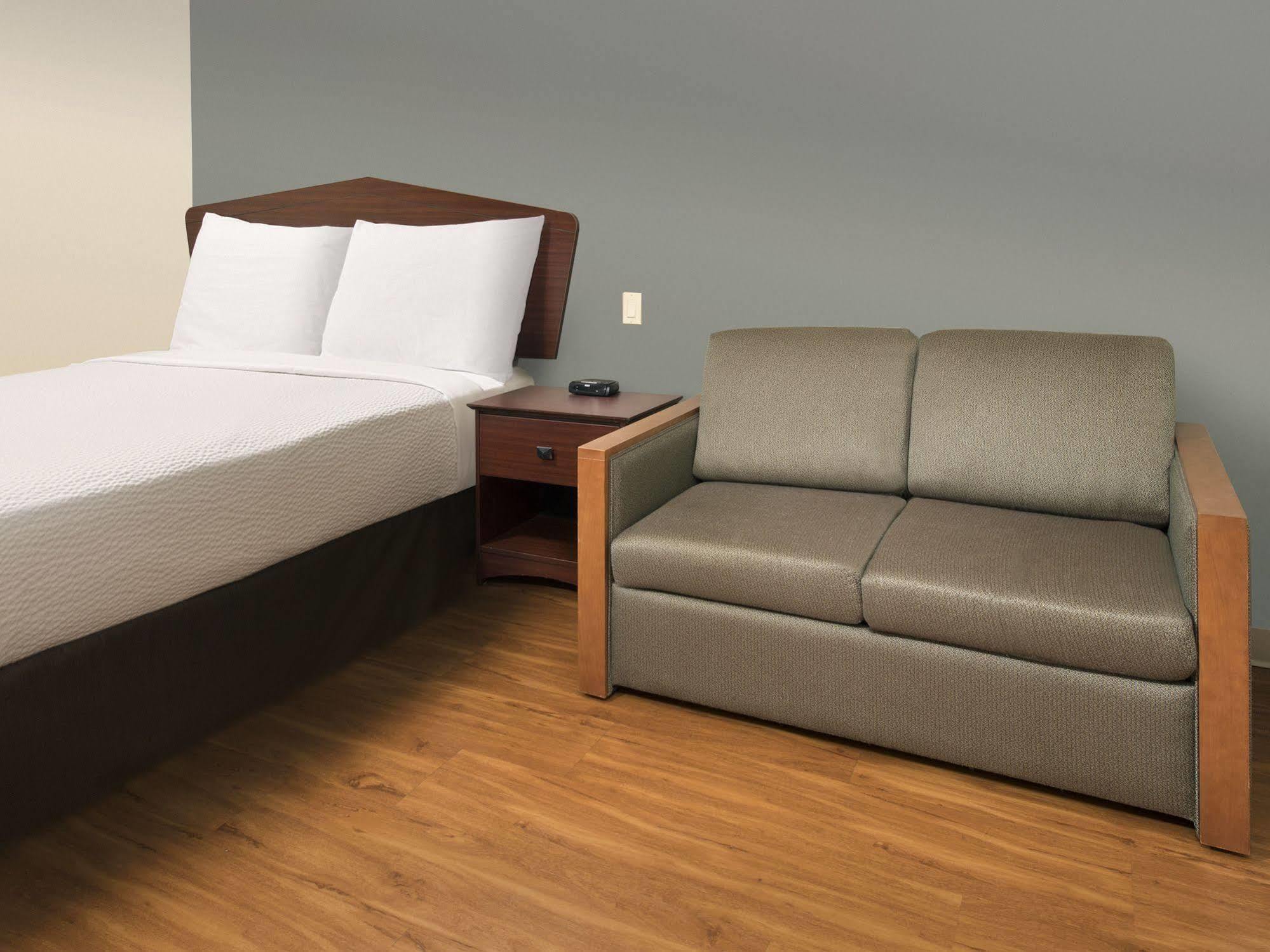 Woodspring Suites Topeka Kültér fotó